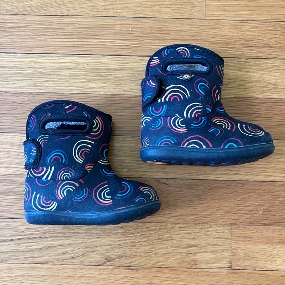 Bogs Bloom Rainbow Insulated Lightweight Snow Winter Boots Toddler 7 - Picture 1 of 8